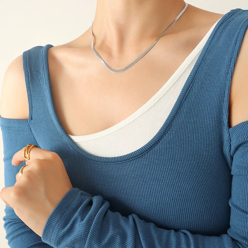 COLLIER ANNA