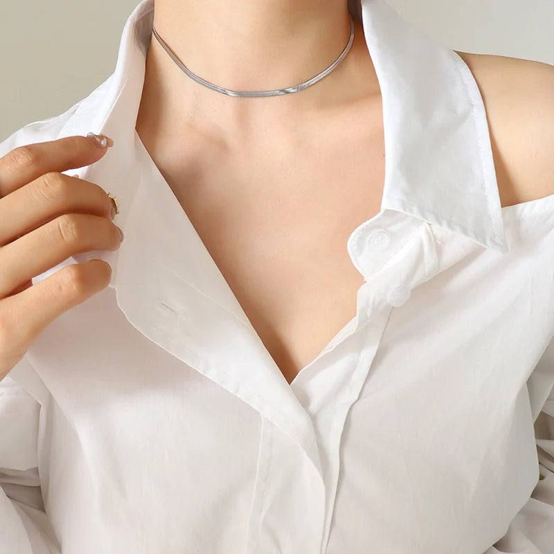COLLIER ANNA